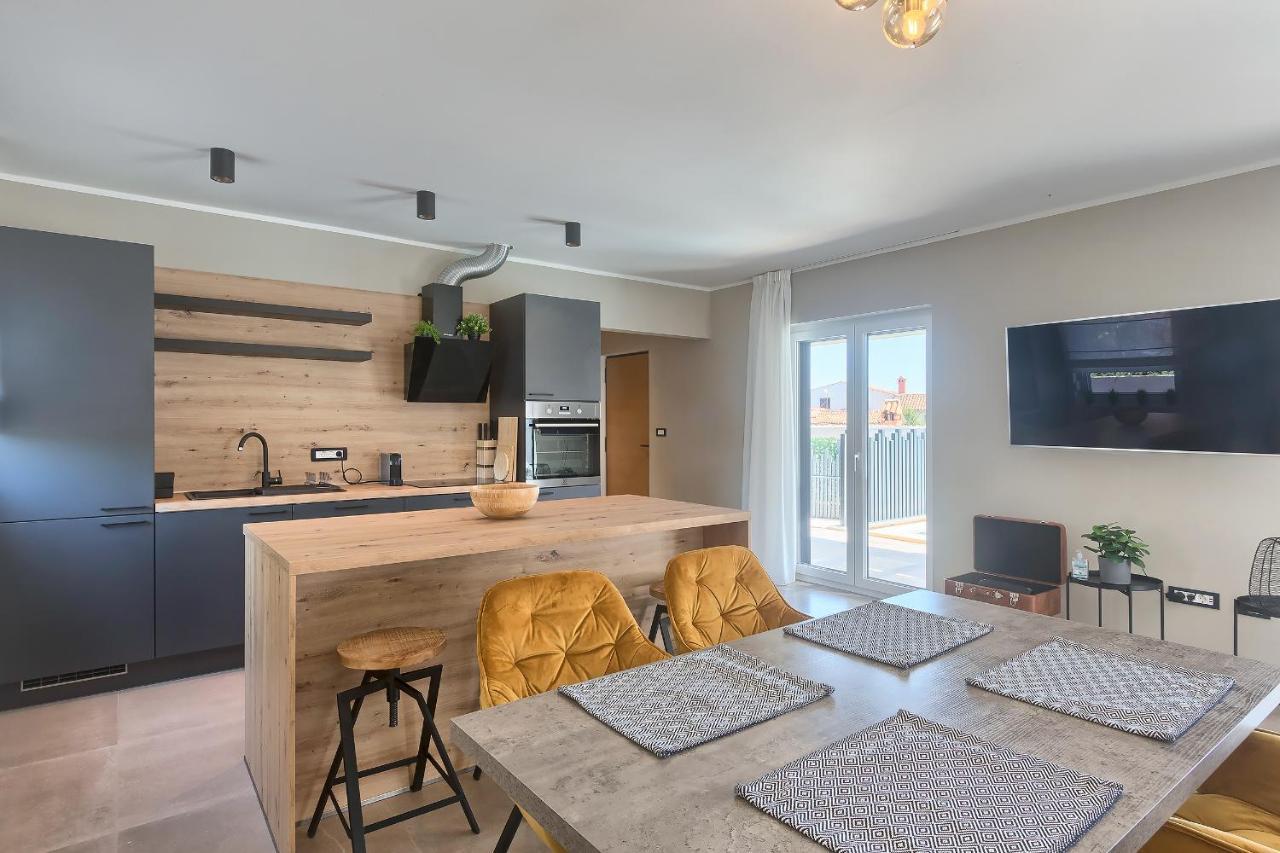 Kuca Za Odmor Casa Evelino 4* * Pola