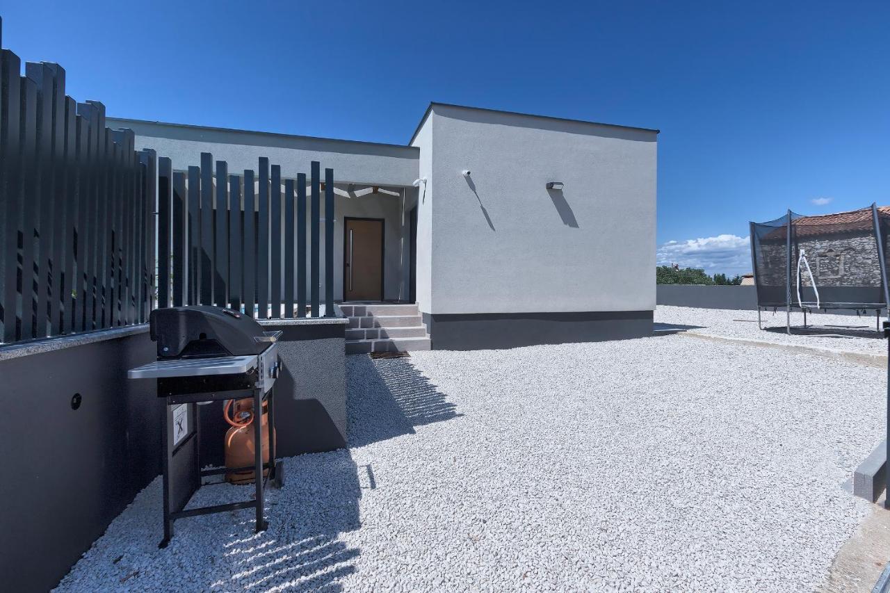 Villa Kuca Za Odmor Casa Evelino 4* Pola